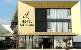 Hotel Artemis